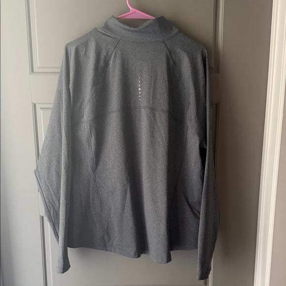 NWOT Tek Gear Women's Heather Gray Full-Zip Jacket - Picture 2 of 4